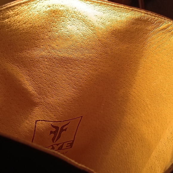 Frye Elegant Brown Leather Knee-High Boots Size 6.5 - Picture 15 of 15